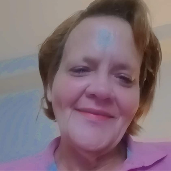 Meet your Posher, Catherine "Katie" Harris - Picture 6 of 10